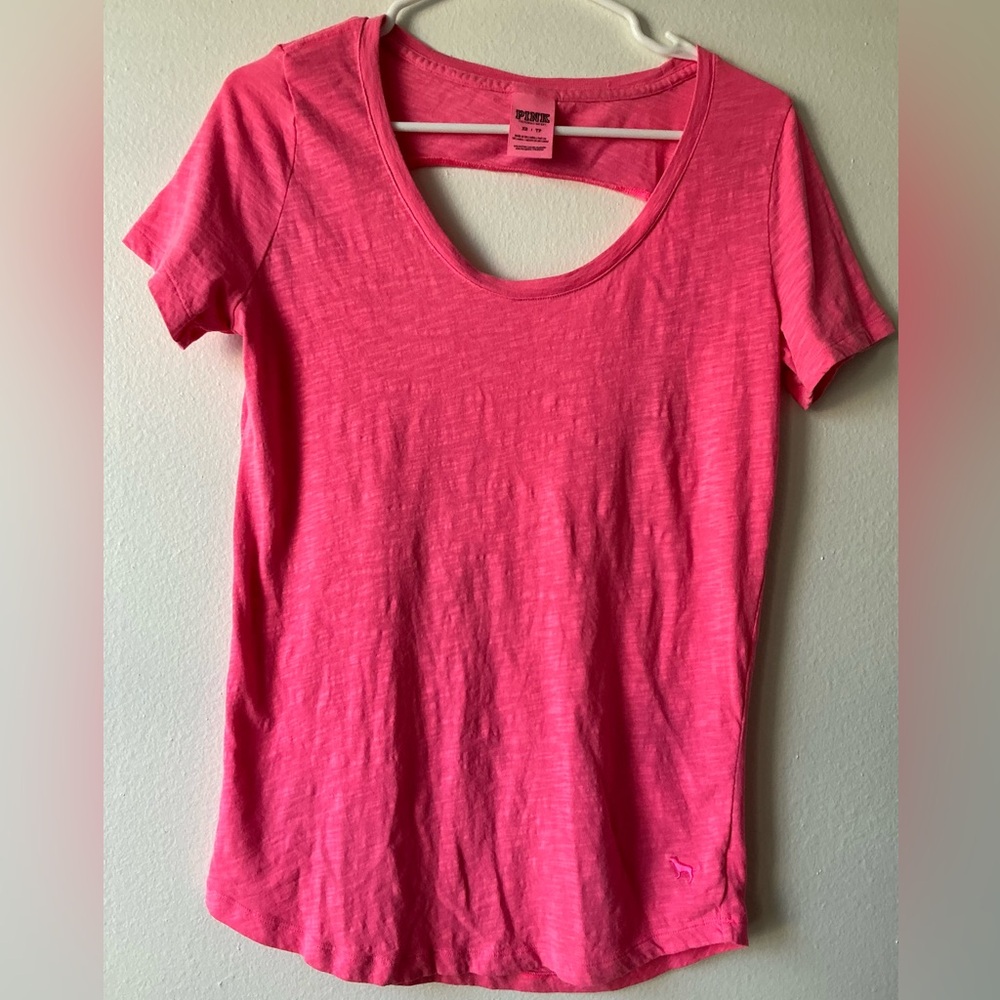 PINK Victoria's Secret Coral Short Sleeve T-Shirt XS Casual tee